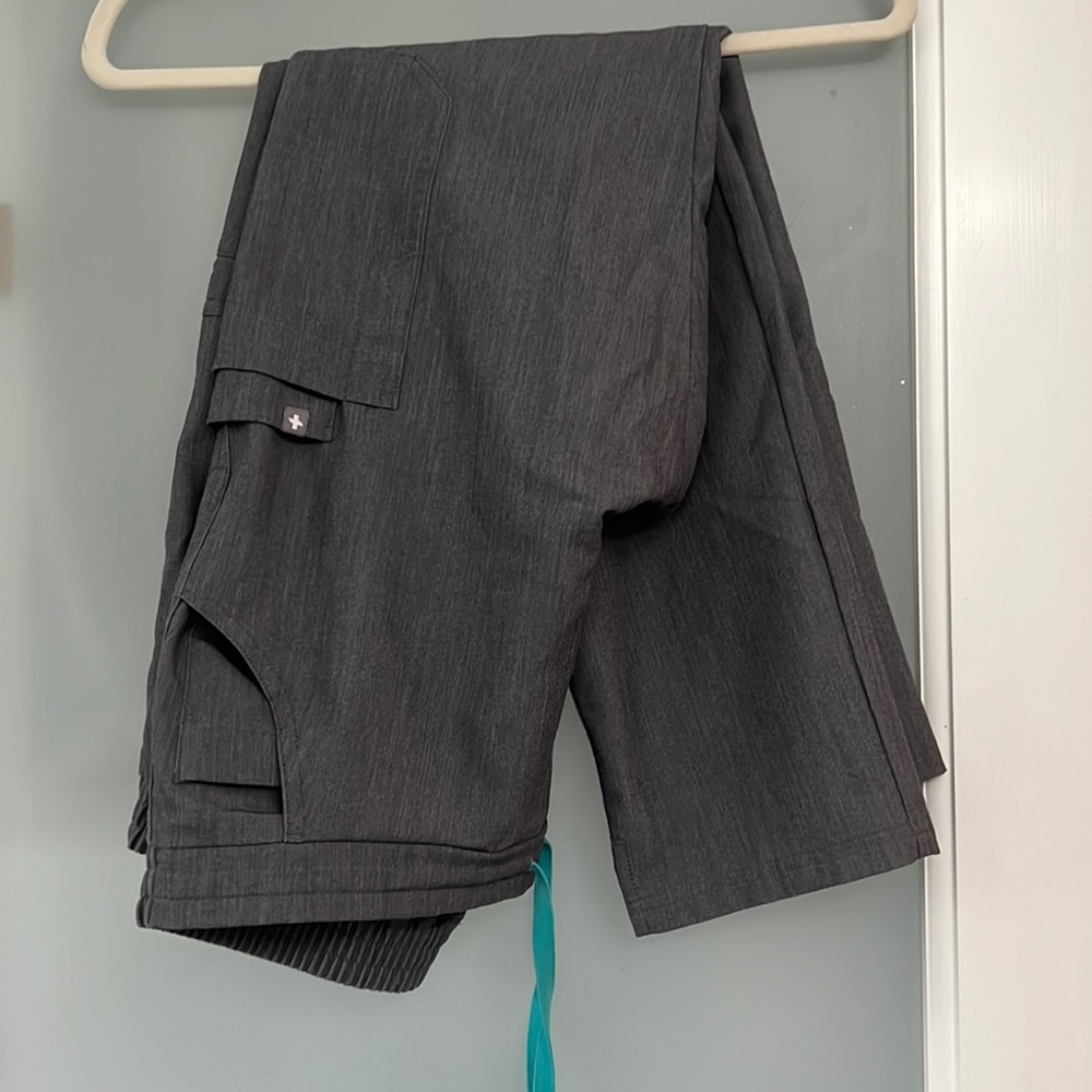 COPY - Figs Graphite Yola petite bottoms